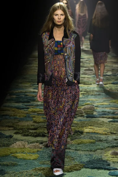 Look 21